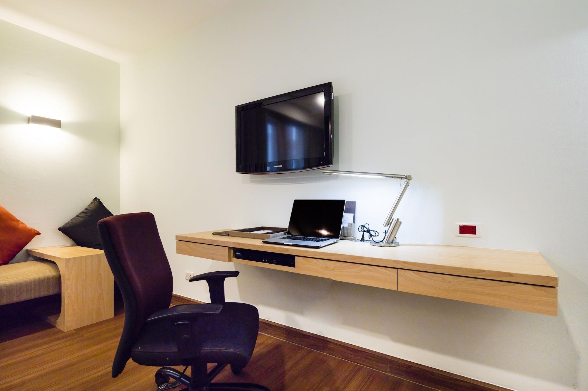 Hotel Solo, Sukhumvit 2, Bangkok - SHA Extra Plus Bagian luar foto