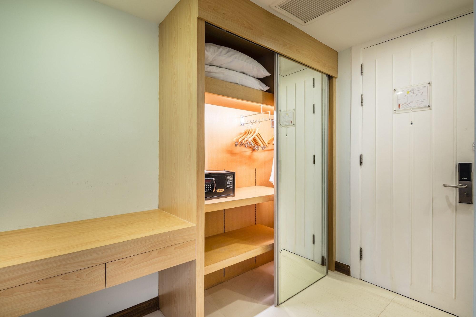 Hotel Solo, Sukhumvit 2, Bangkok - SHA Extra Plus Bagian luar foto