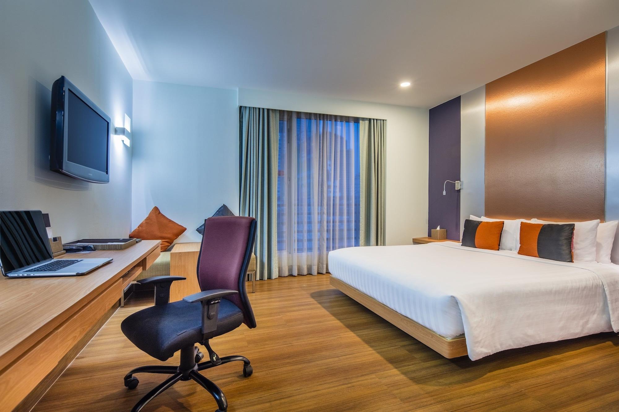 Hotel Solo, Sukhumvit 2, Bangkok - SHA Extra Plus Bagian luar foto