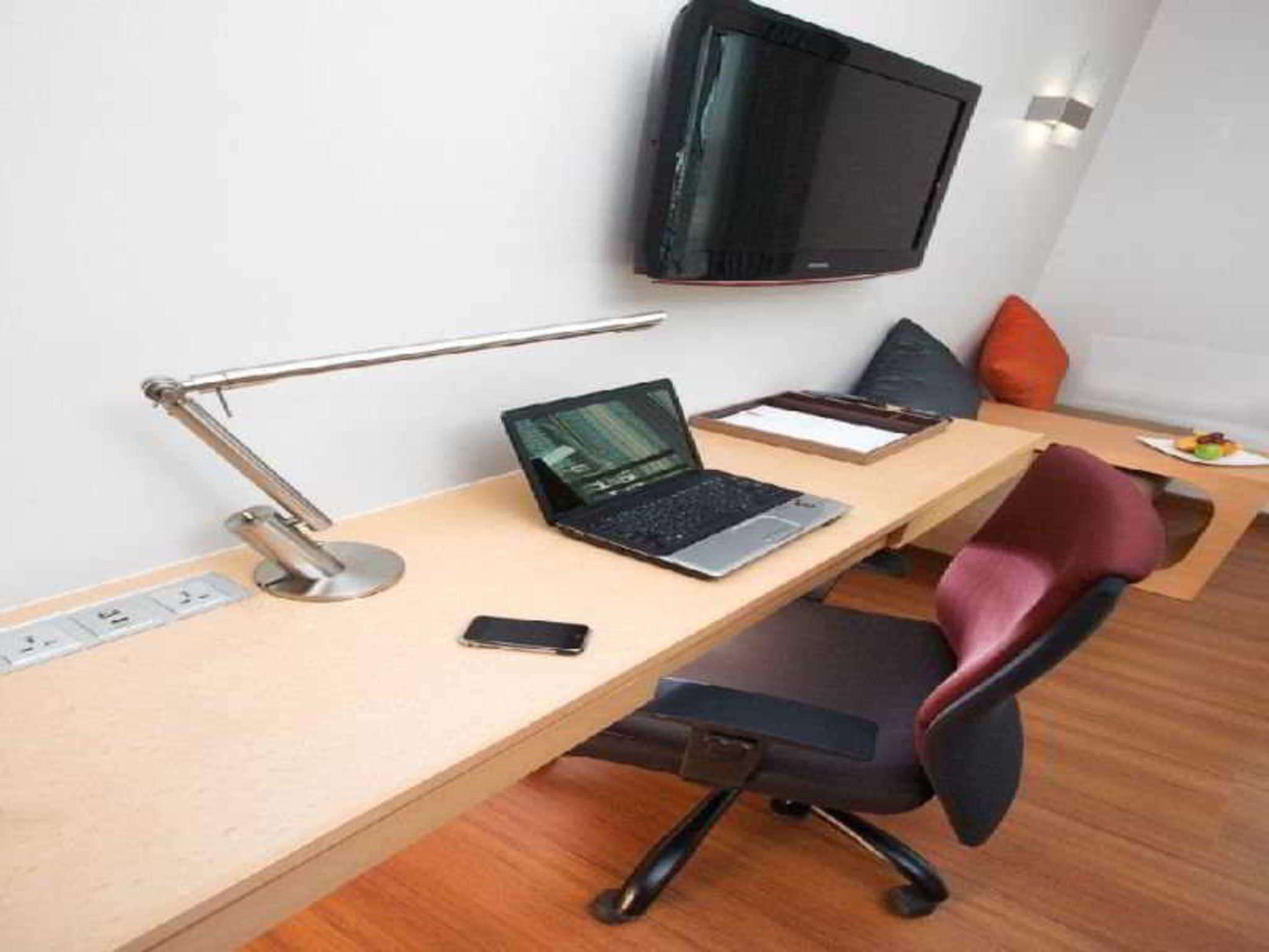 Hotel Solo, Sukhumvit 2, Bangkok - SHA Extra Plus Bagian luar foto