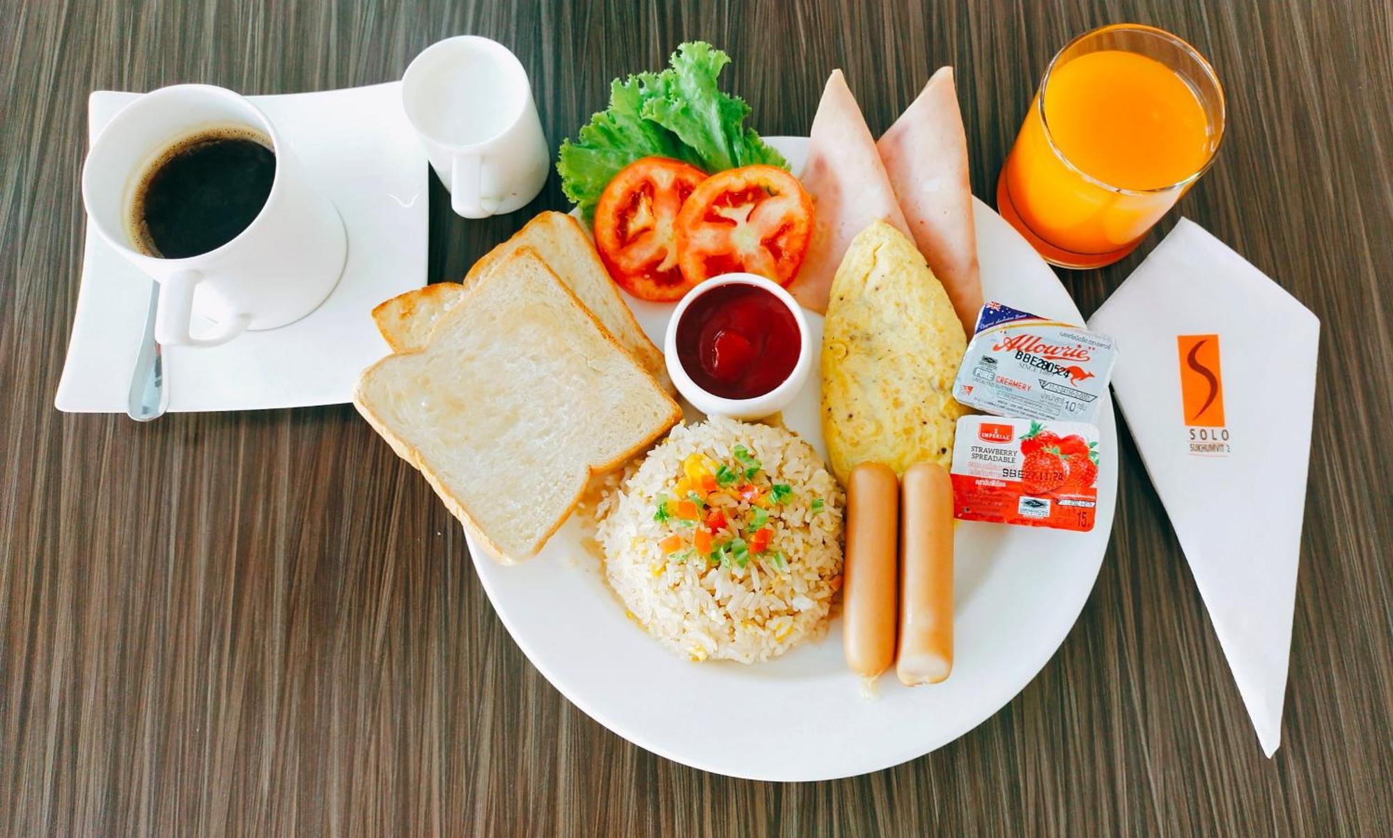 Hotel Solo, Sukhumvit 2, Bangkok - SHA Extra Plus Bagian luar foto