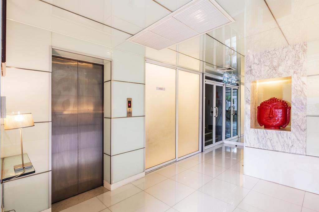 Hotel Solo, Sukhumvit 2, Bangkok - SHA Extra Plus Bagian luar foto